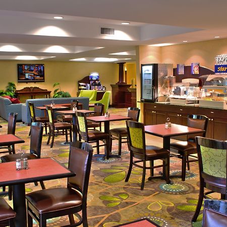 Holiday Inn Express Jacksonville East By Ihg Ngoại thất bức ảnh